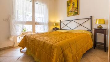 3 Schlafzimmer, Reisekinderbett, kostenloses WLAN