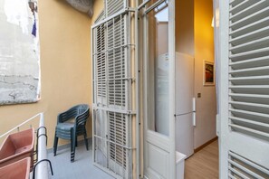 Property grounds - GuestHost - Our comfortable flat is located in the Campidoglio area, a characteristic glimpse in the heart of Turin with a flavor of other times.The accommodation is perfect for 3 guests and is equipped with every comfort: unlimited WiFi, equipped kitche (Torino)