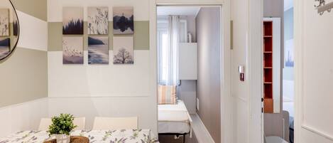 2 bedrooms, internet