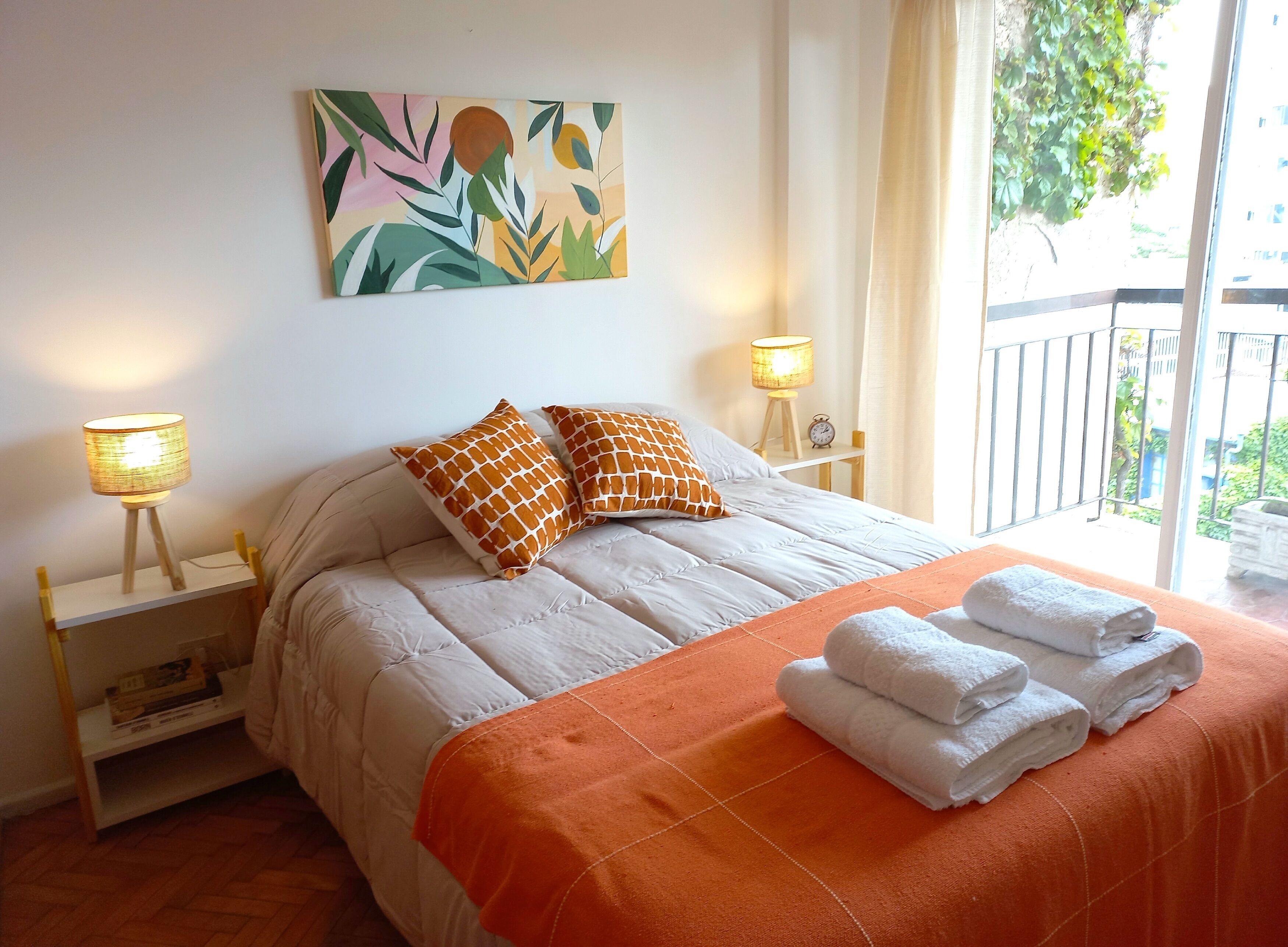 2 habitaciones, wifi gratis y ropa de cama 