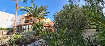 A cozy blend of tranquility, beauty and functionality
