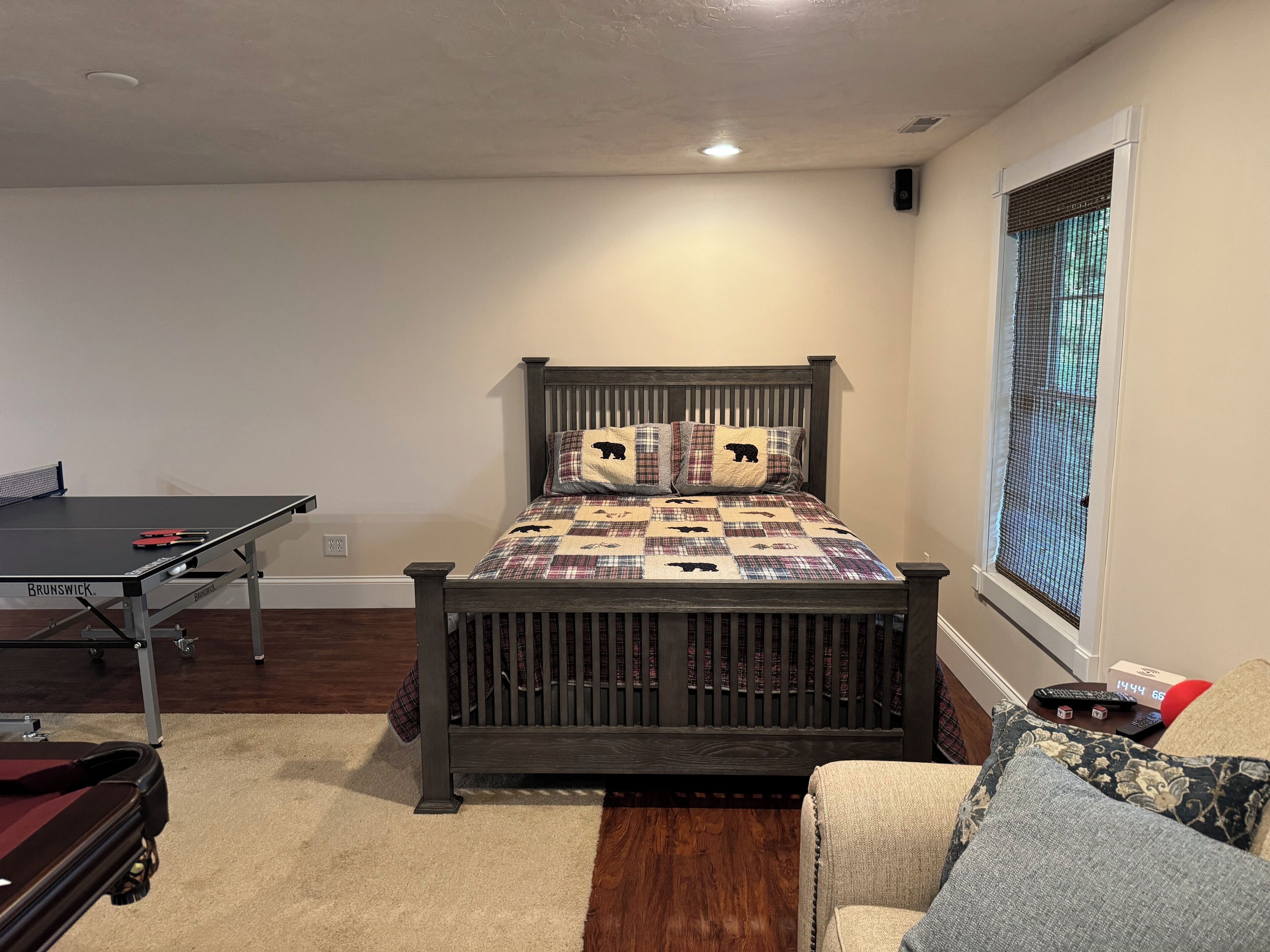 3 bedrooms, in-room safe, desk, iron/ironing board