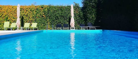 Piscine extérieure