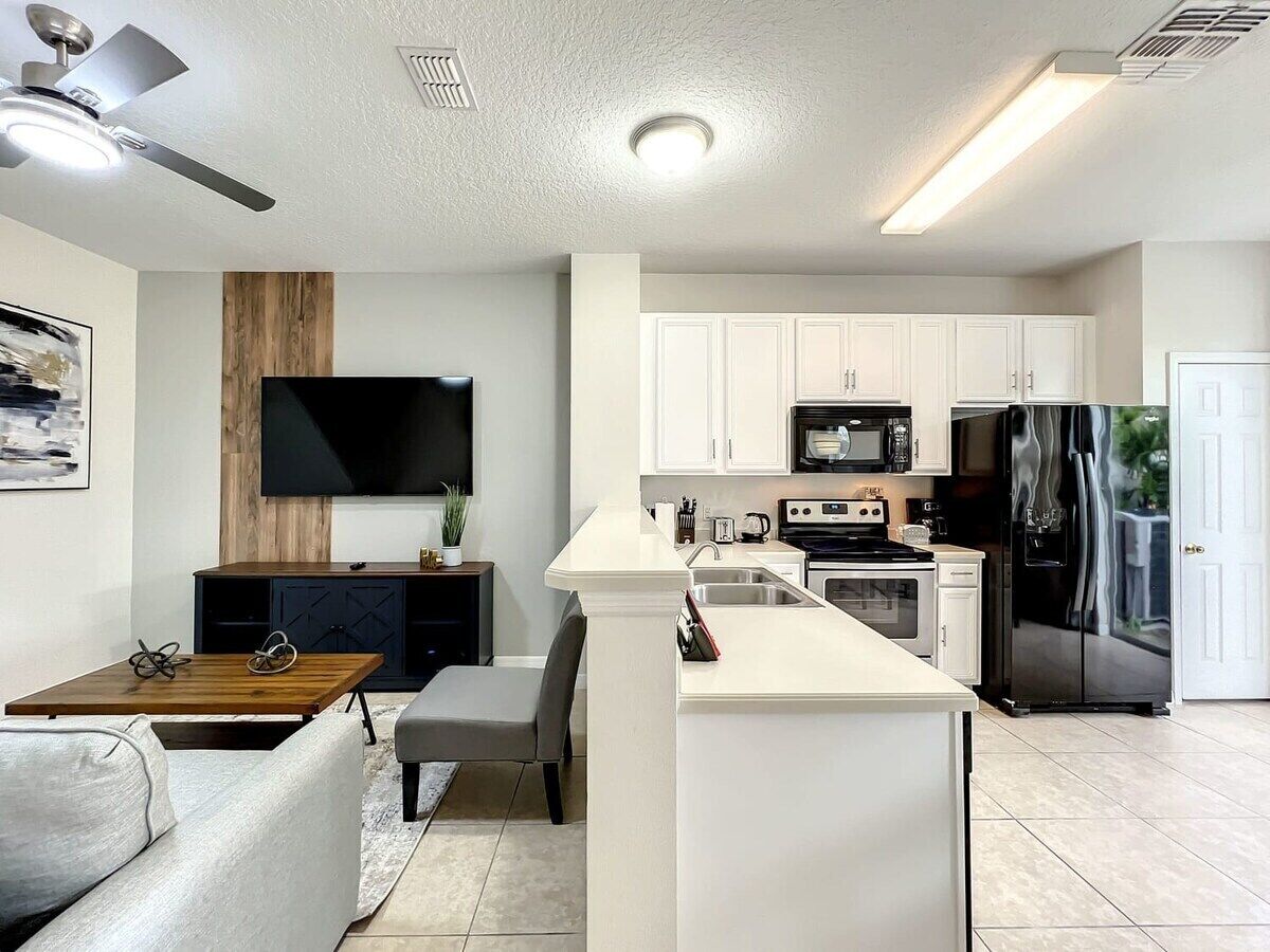 Flawless 3BR Townhouse close to Disney parks
