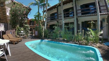 Piscina externa