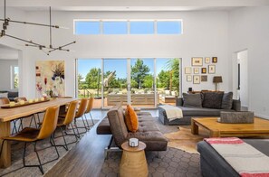 TV, fireplace, books, offices