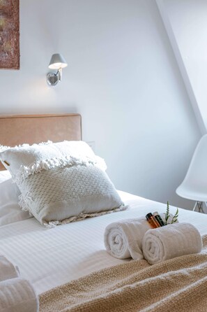 3 sovrum, skrivbord, wi-fi och sängkläder