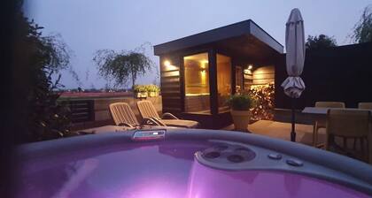 Wellness Lodge 5 Minuten Vom Strand – Zwischen Noordwijk und Zandvoort