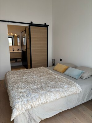 3 bedrooms, free WiFi, wheelchair access - Beautiful house with pool and garden in La Noue (Sainte-Marie-de-Ré)