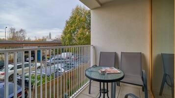 Apartment, 1 Bedroom, Balcony | Balcony