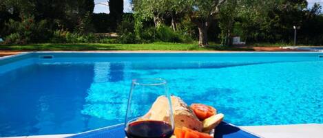 Apartment | 5 bedrooms, Internet