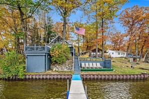 Exterior - Hale Haven - Lake House w/ Hot Tub and Loft (Hale)