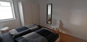 1 chambre, Wi-Fi gratuit, draps fournis