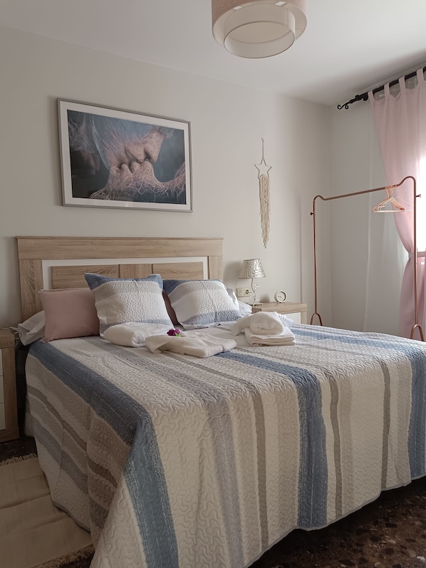 Casa Confort | Ropa de cama de alta calidad, edredón y decoración personalizada