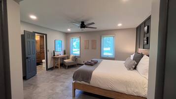 7 bedrooms, iron/ironing board, free WiFi, bed sheets