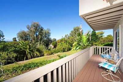 Beautiful Ocean View, Beach Close, Pool and Spa