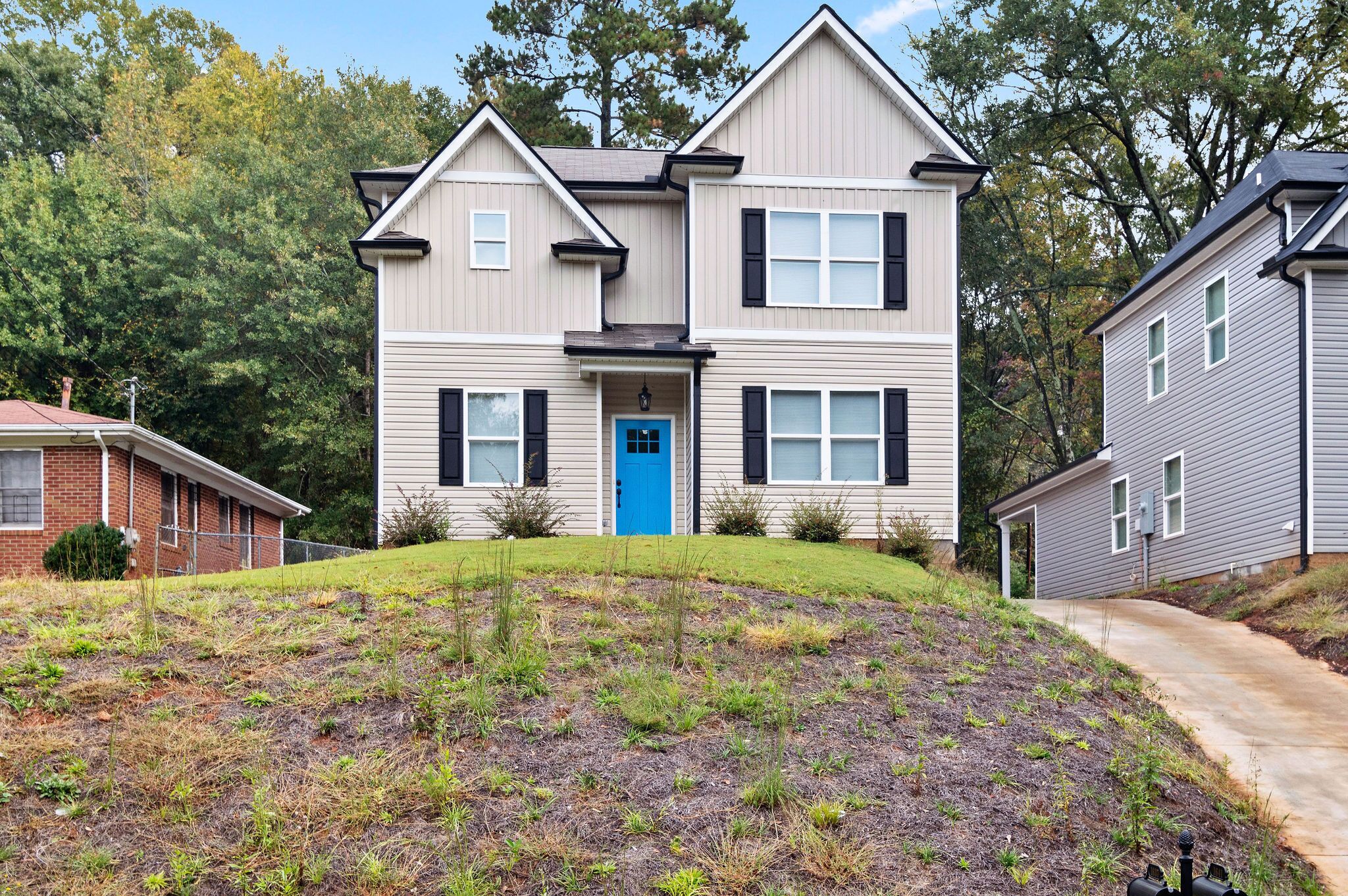 4 BR 3.5 BA Sleeps 8 by UGA