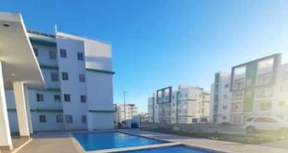 Lovely 3-bedroom vacation home with community pool