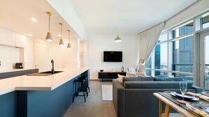 Unclassified image, 5 of 8, button - Balinese Style Apt in the Heart of Downtown Dubai (Dubai)