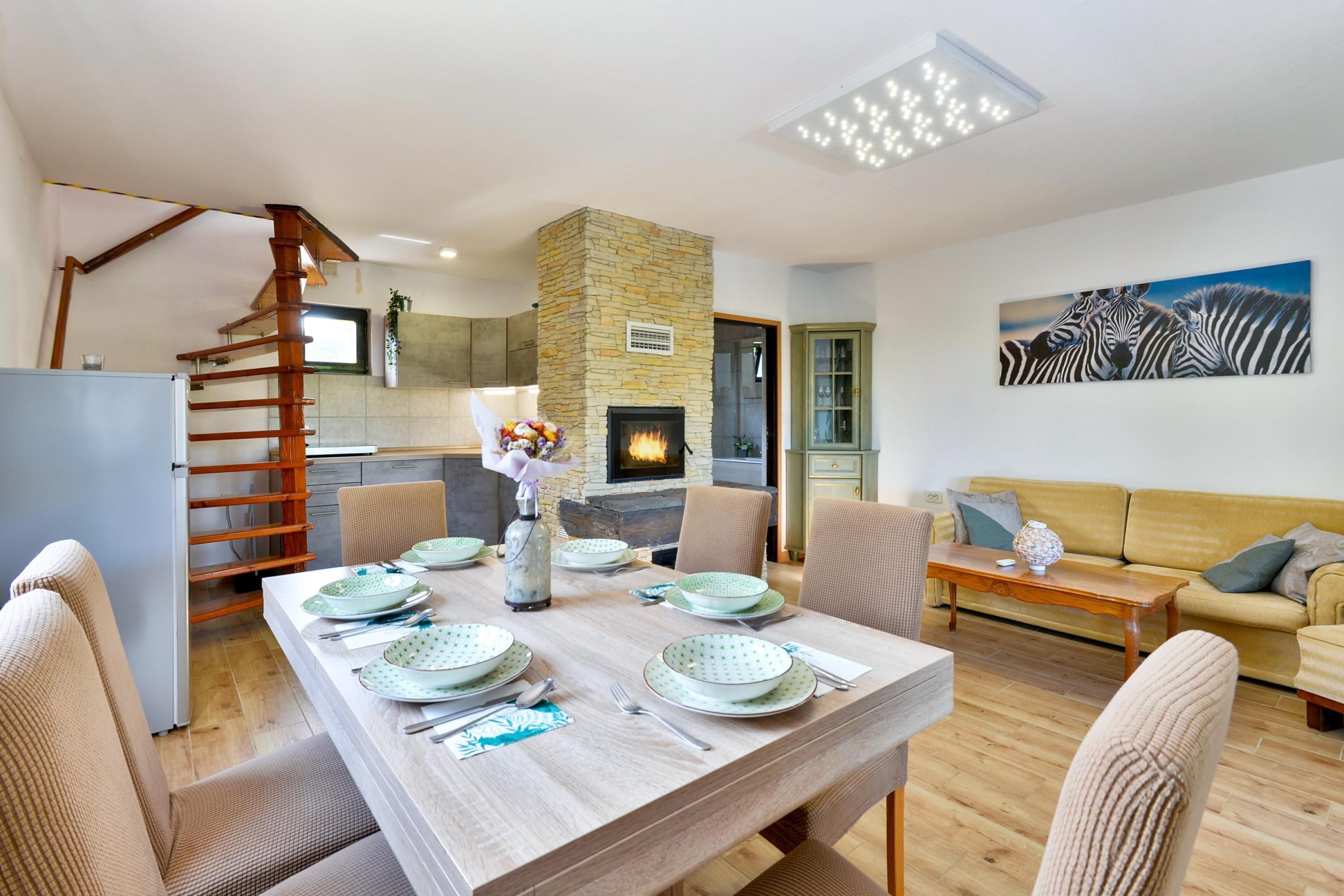 2 bedrooms, Internet