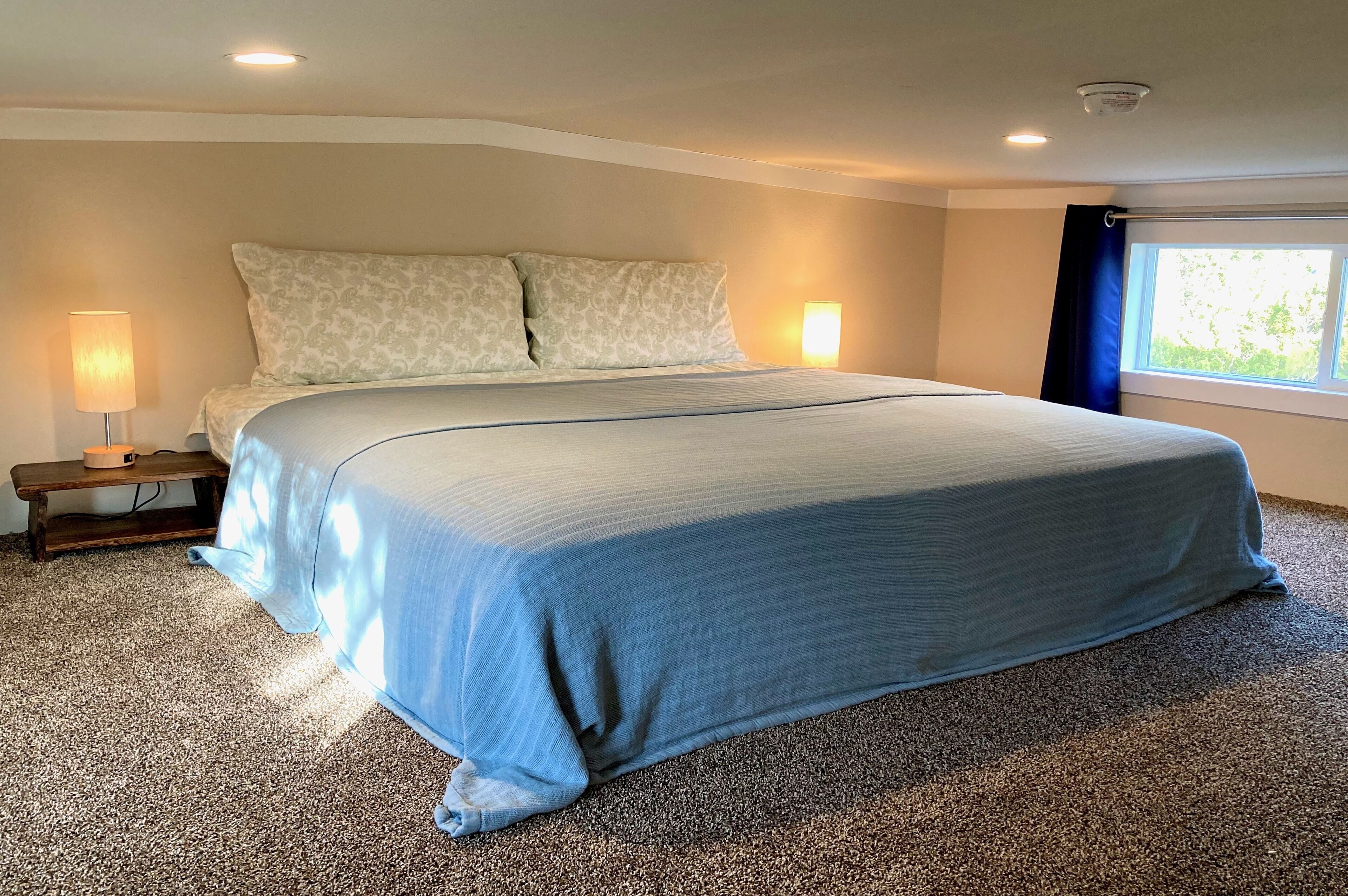 2 habitaciones, tabla de planchar con plancha y wifi gratis 