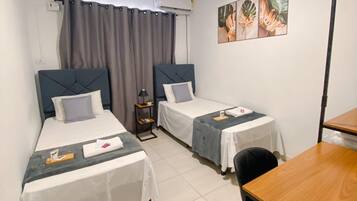 Quarto casal ou duplo premium | Wi-Fi de cortesia, roupa de cama