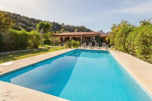 Pool - Beautiful Pollensa Villa | Can Jaume | 2 Bedrooms | Close to Amenities (Pollensa)