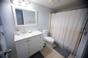 Combined shower/bathtub