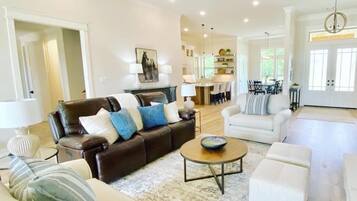 TV connectée, cheminée, imprimantes