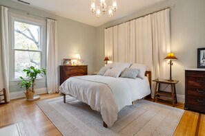 4 bedrooms, iron/ironing board, travel crib, WiFi