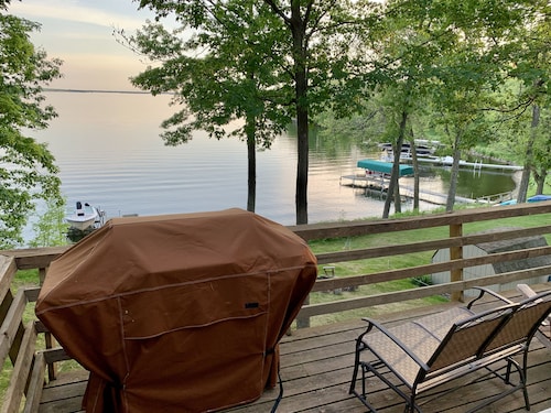 Peaceful MilleLacs Lakefront Cabin. Dog-Friendly!