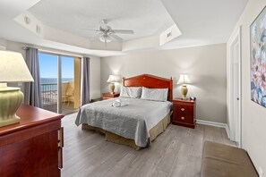 3 chambres, fer et planche à repasser, accès au Wi-Fi (inclus)