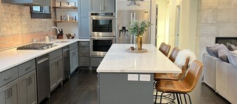 Premier penthouse  w Private Rooftop near Memorial Stadium & Pinnacle Arena!  