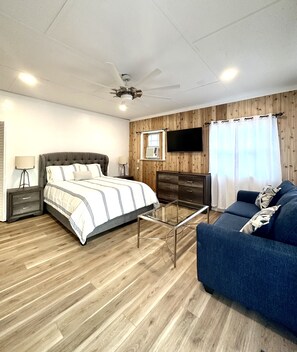 1 bedroom, iron/ironing board, free WiFi, bed sheets