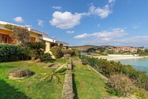 Villa | 3 bedrooms, Internet - Villa Oleandri 50m From Seashore (Golfo Aranci)