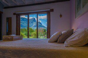 Suite Standard, vue montagne, côté montagne