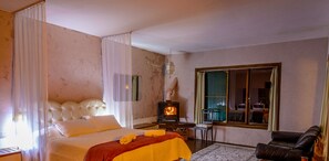 Premium Loft, Mountain View, Mountainside | 1 bedroom, hypo-allergenic bedding, minibar, desk - Mandala das Águas (Aiuruoca)