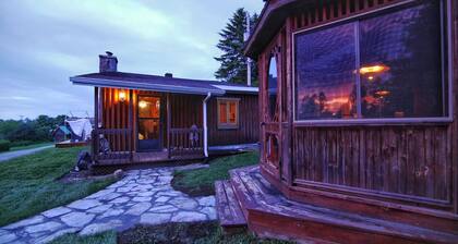 Rustic experience with heated pool and spa