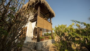Habitación panorámica doble, 1 cama de matrimonio grande | Exterior