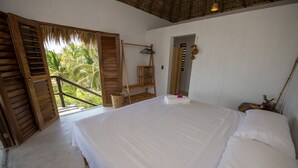 Habitación panorámica doble, 1 cama de matrimonio grande | Espacio para trabajar con un portátil, wifi gratis, ropa de cama
