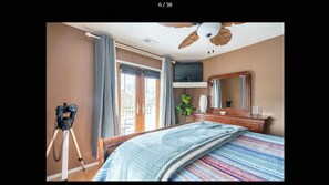 3 bedrooms, desk, iron/ironing board, free WiFi