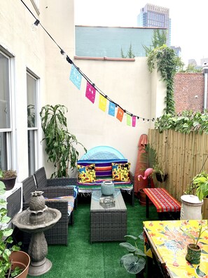 Terrace/patio - Beautiful 2-BR w/Private Terrace in Historic Ft. Greene, Brooklyn NY (Brooklyn)
