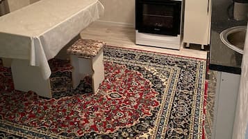 Kühlschrank, Mikrowelle