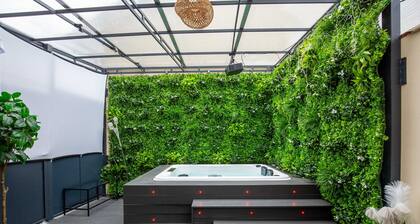 Nuit-parisienne : Superbe appartement  tout confort avec SPA et son écran cinéma