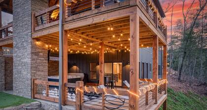 Holiday Deals-5BR• Fireplaces• Theater• Hot Tub