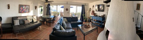 Relax and Reset in this Las Gaviotas Cozy Condo