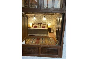 2 bedrooms, desk, iron/ironing board, travel cot - Charming 1940s Canarian House with Stunning Mount Teide Views (El Tanque)