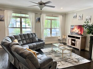 Smart TV, fireplace, video games