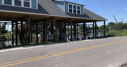 Fishing and Hunting Cottage in Shell Beach, St. Bernard, LA