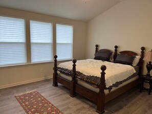 3 chambres, Wi-Fi, draps fournis